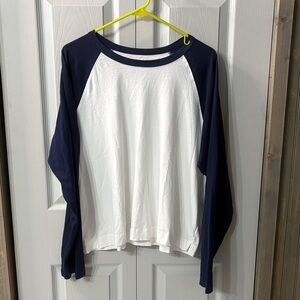 GAP White and Navy Raglan Long Sleeve Tee - Contrast Sleeves